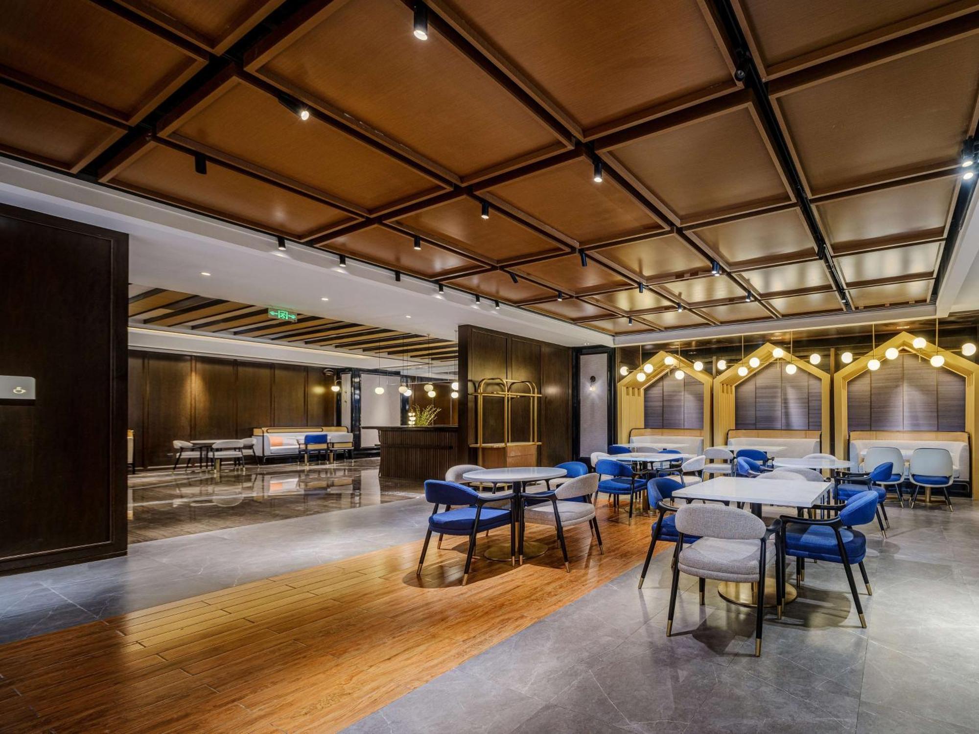 Hilton Garden Inn Beijing Guomao 외부 사진