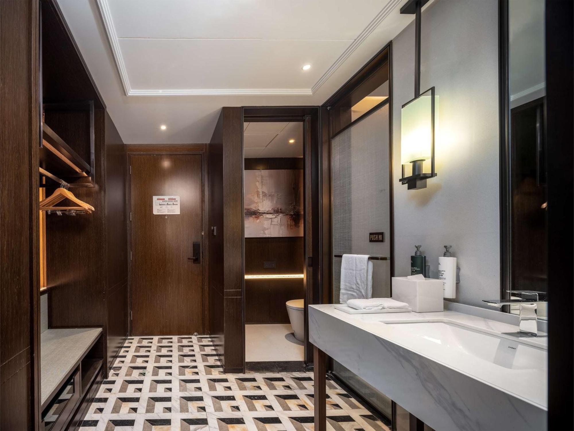 Hilton Garden Inn Beijing Guomao 외부 사진
